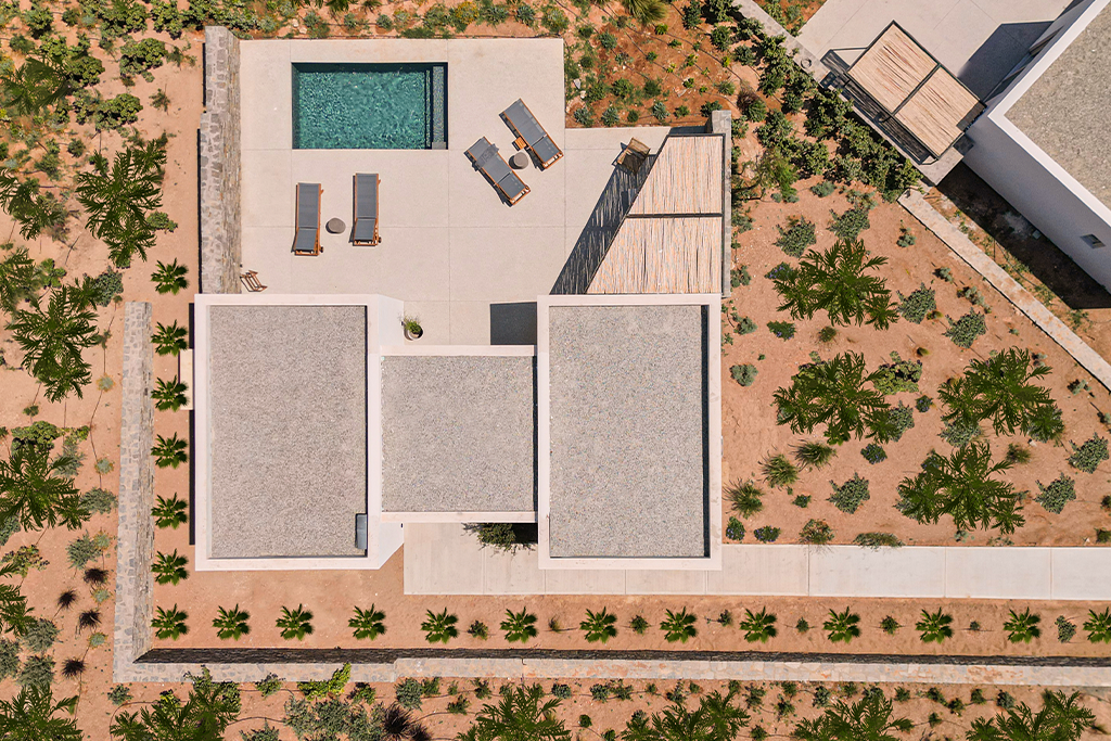 garden-02e-ovea-luxury-hotel-naousa-paros-01